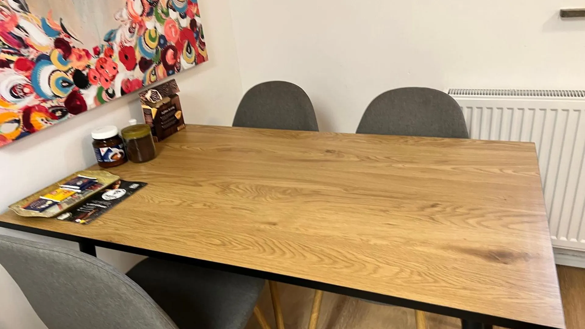 Modernes Untergeschoss-Apartment Hannover 0*,